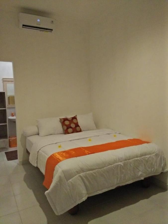 Pondok Ayu Homestay Чангу Экстерьер фото